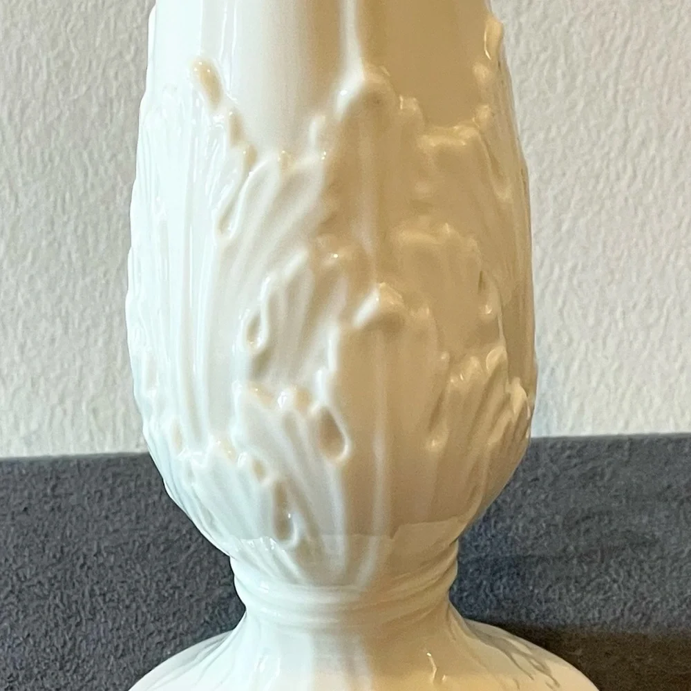 Lenox China Florentine Collection Bud Vase